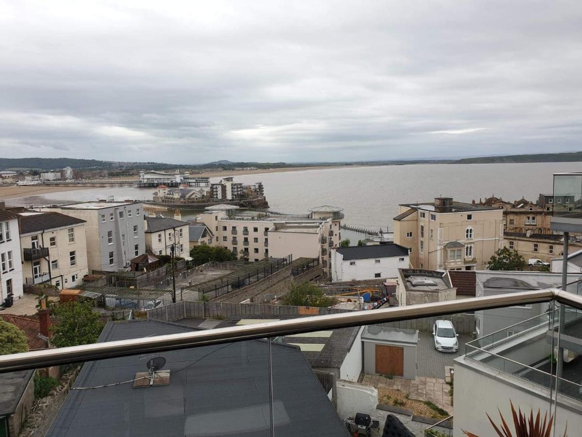 Modern Apartment With Stunning Sea View เวสตัน-ซูเปอร์-แมร์ ภายนอก รูปภาพ