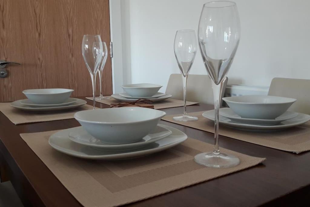 Modern Apartment With Stunning Sea View เวสตัน-ซูเปอร์-แมร์ ภายนอก รูปภาพ